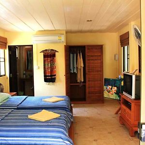 Deluxe Bungalow